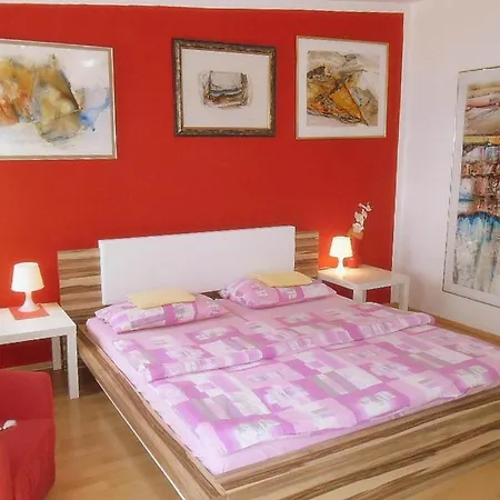 公寓 Charming Kestenovi Dvori- 2 Bedroom A1 *