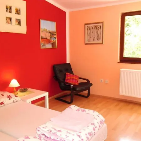 Charming Kestenovi Dvori- 2 Bedroom A1 *